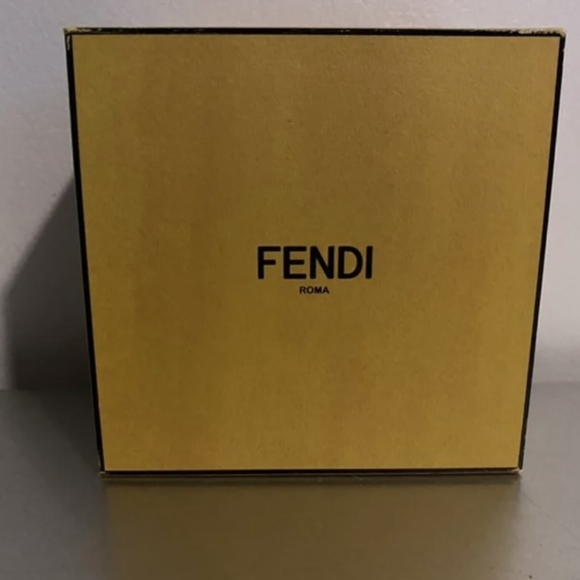 Fendi Earrings - Picture 2 of 10